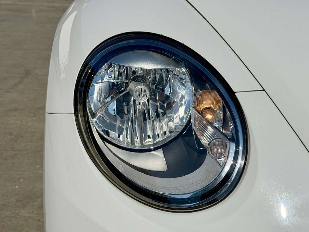 Volkswagen Beetle 1.2 Tsi Design Cabriolet Euro White #10