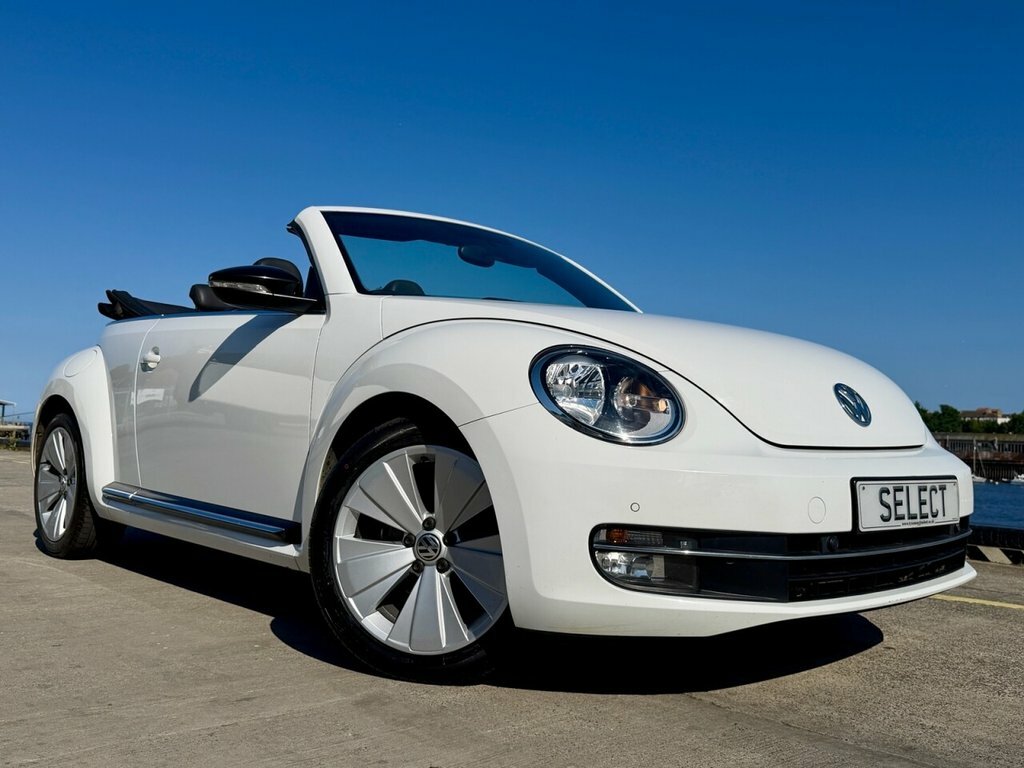 Volkswagen Beetle 1.2 Tsi Design Cabriolet Euro White #1