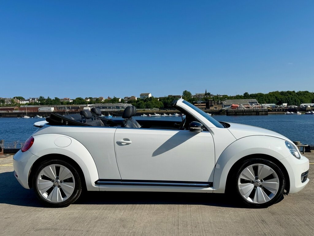 Volkswagen Beetle 1.2 Tsi Design Cabriolet Euro White #23