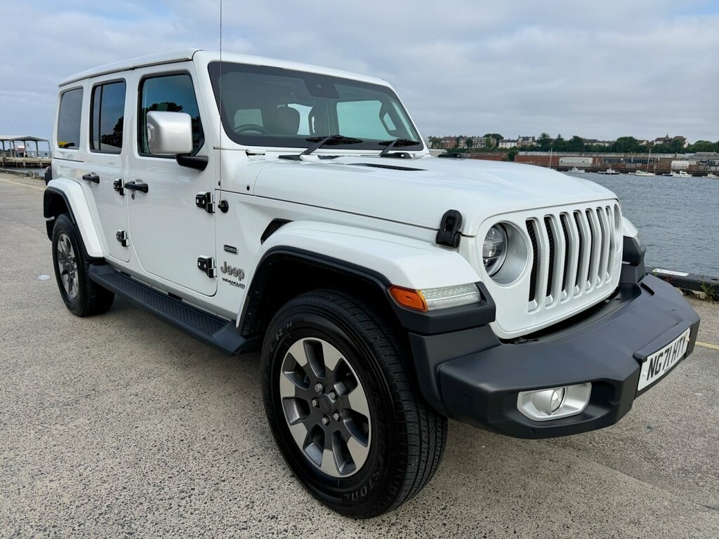 Jeep Wrangler 2L Overland White