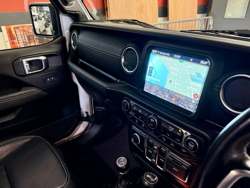 Jeep Wrangler 2.0 Gme Night Eagle Red #41