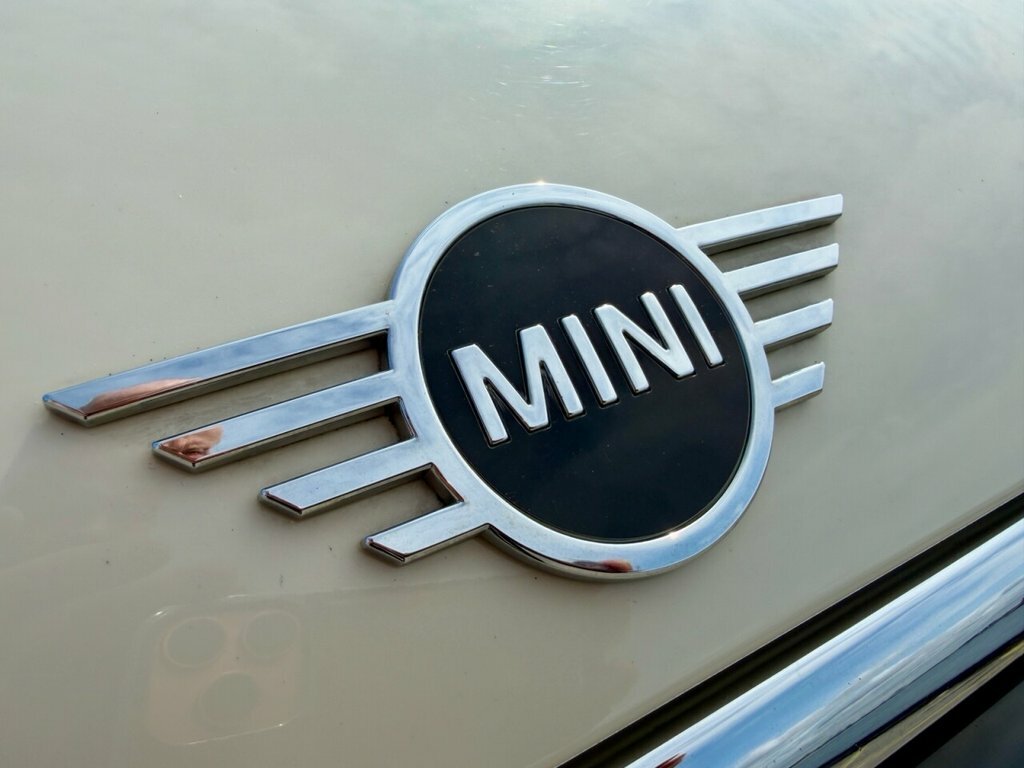 Mini Clubman 1.5L Cooper White #2