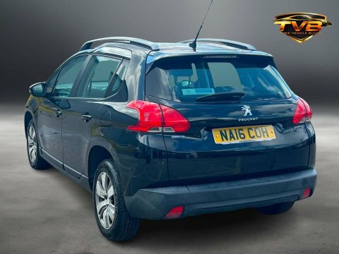 Peugeot 2008 1.2 Puretech Feline Euro 6 Ss Mistral Black #4