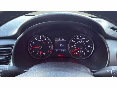 Kia Stonic 1.0T Gdi 3 White #10