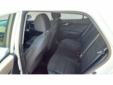 Kia Stonic 1.0T Gdi 3 White #8