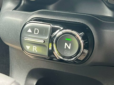 Citroen C4 Cactus 1.2 Puretech Flair Ss 109 Bhp White #14