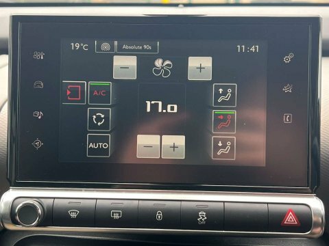 Citroen C4 Cactus 1.2 Puretech Flair Ss 109 Bhp White #17