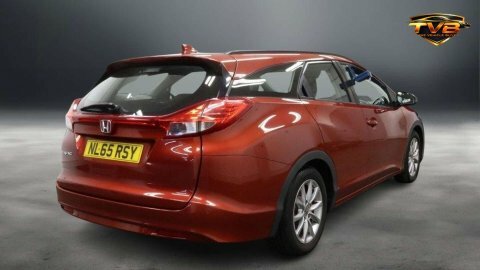Honda Civic 1.6 Civic I-dtec Red #3