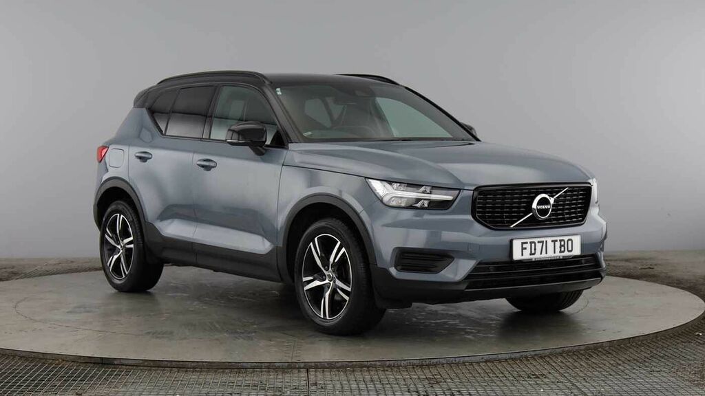 Volvo XC40 R-design, T3 Grey