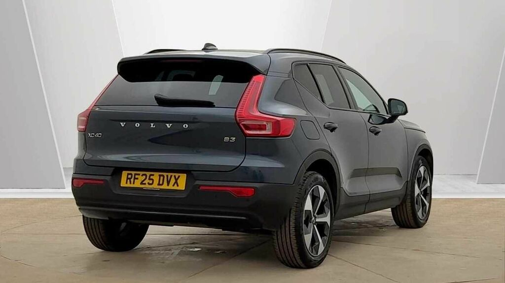 Volvo XC40 Plus, B3 Mild Hybrid, Dark RF25DVX Blue #3