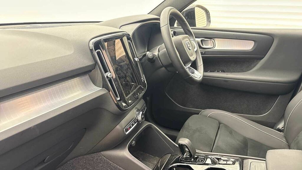 Volvo XC40 Black Edition Ultra, B4 Mild Hybrid, RA25BFP Black #6