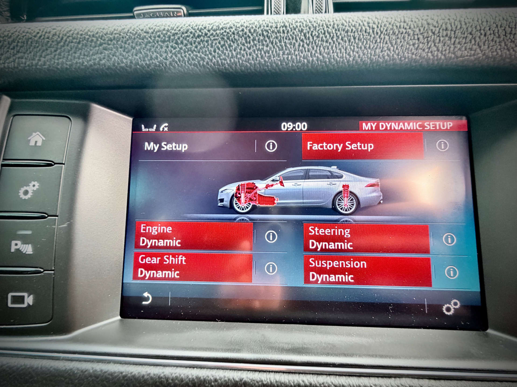 Jaguar XF D R-sport Grey #32