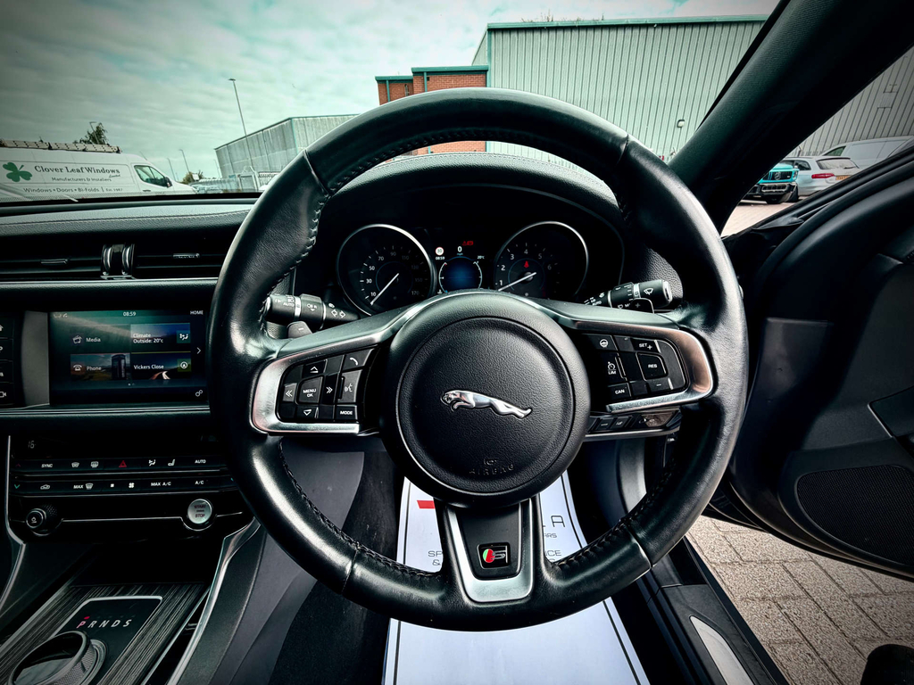 Jaguar XF D R-sport Grey #21