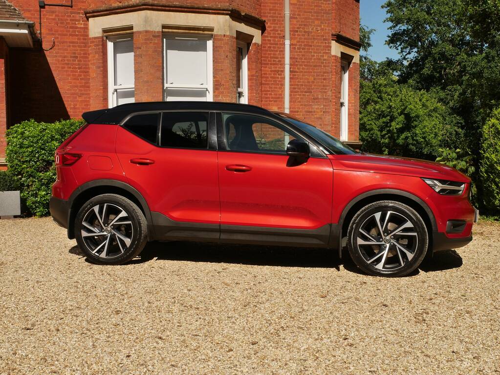 Volvo XC40 T4 R-design Pro Awd Red #3