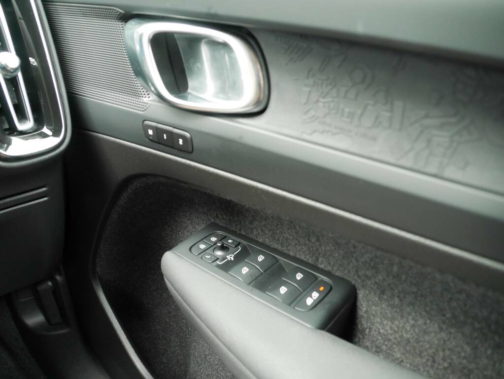 Volvo XC40 2.0 T4 Momentum Awd Geartronic  #39