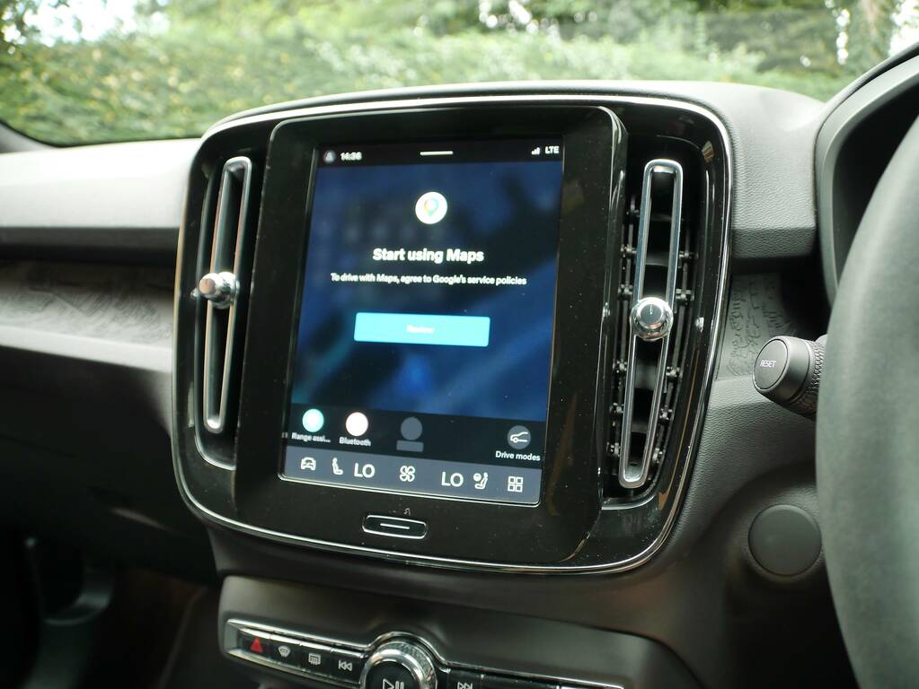 Volvo XC40 2.0 T4 Momentum Awd Geartronic  #29