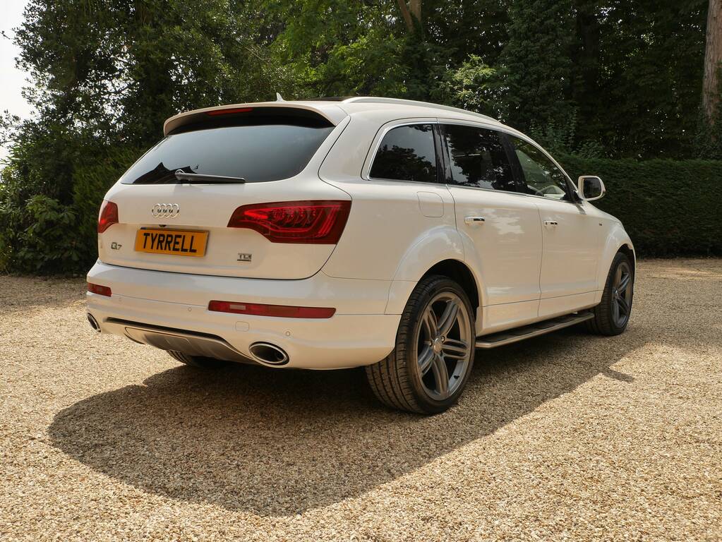 Audi Q7 Tdi Quattro S Line Sport Edition White #4