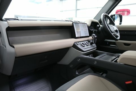 Land Rover Defender P400e - X-dynamic Grey #4