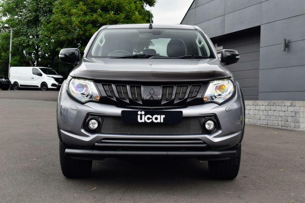 Mitsubishi L200 2.4 Di-d Dc Barbarian 4Wd Euro 6 Grey #2
