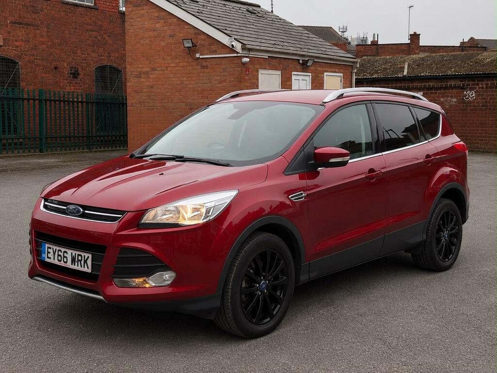 Ford Kuga Titanium Red #6
