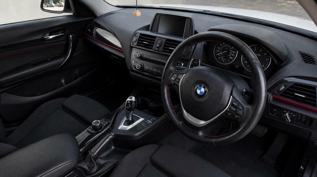 BMW 1 Series 2.0 116D Sport Euro 5 Ss White #2