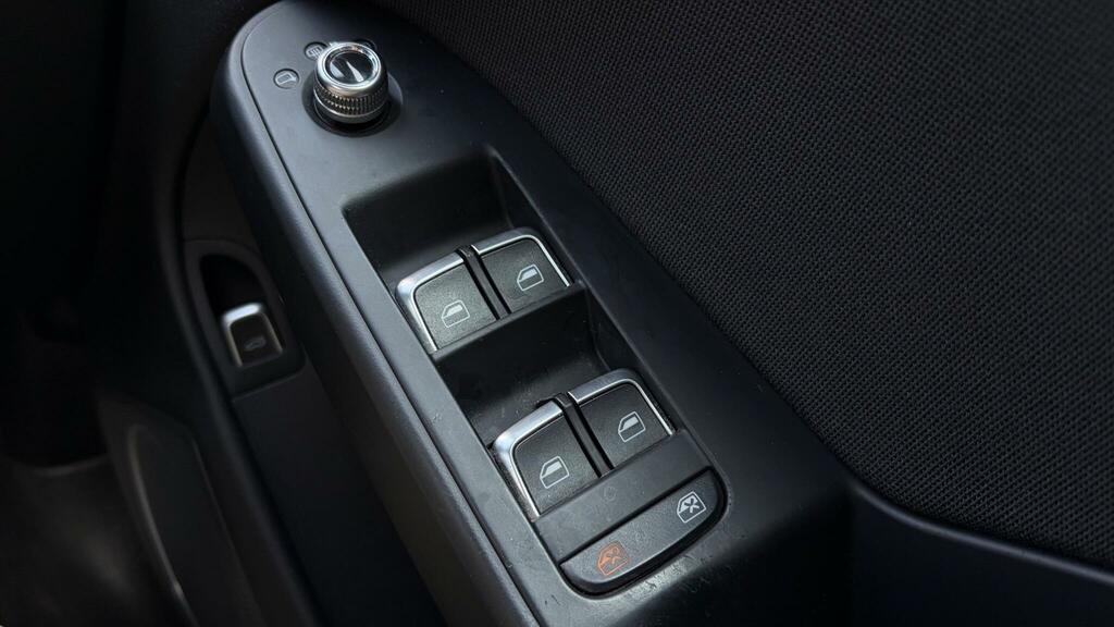 Audi A4 3.0 Tdi Quattro Black Edition 241 Bhp Black #24