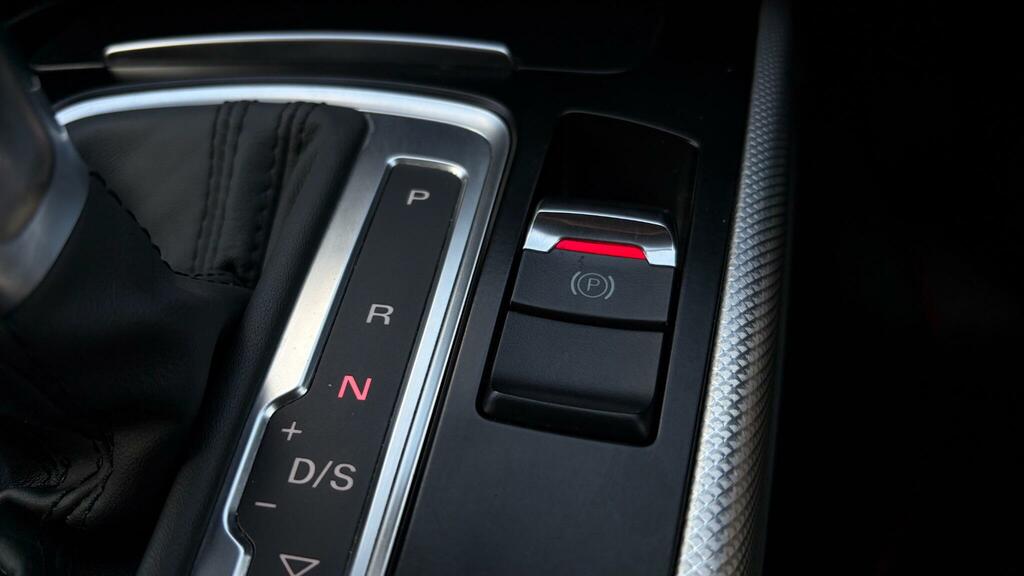 Audi A4 3.0 Tdi Quattro Black Edition 241 Bhp Black #19