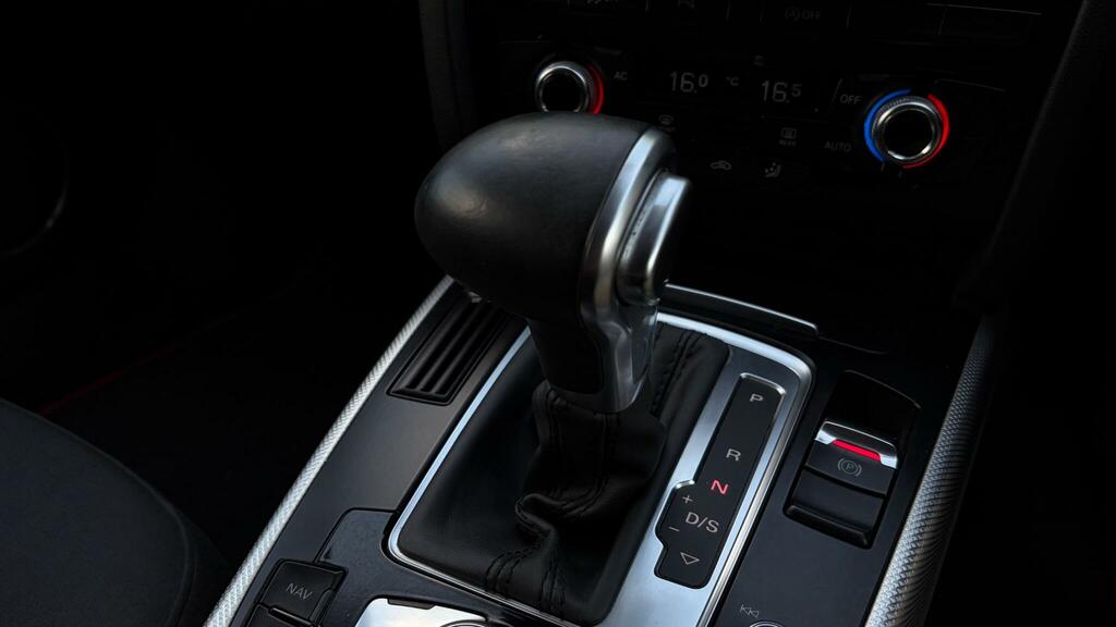 Audi A4 3.0 Tdi Quattro Black Edition 241 Bhp Black #15