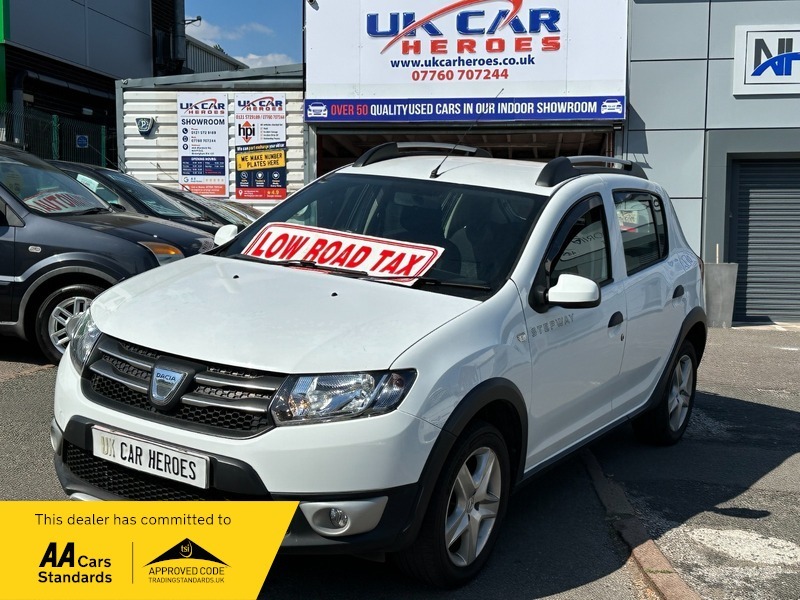 Dacia Sandero Stepway 35 Tax 0.9 PY65FZU White