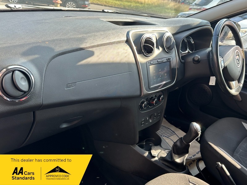 Dacia Sandero Stepway 35 Tax 0.9 PY65FZU White #4