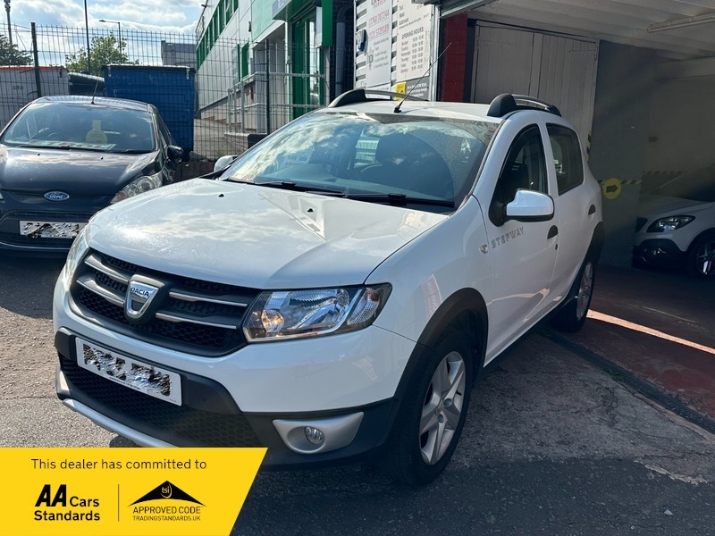 Dacia Sandero Stepway 35 Tax 0.9 White