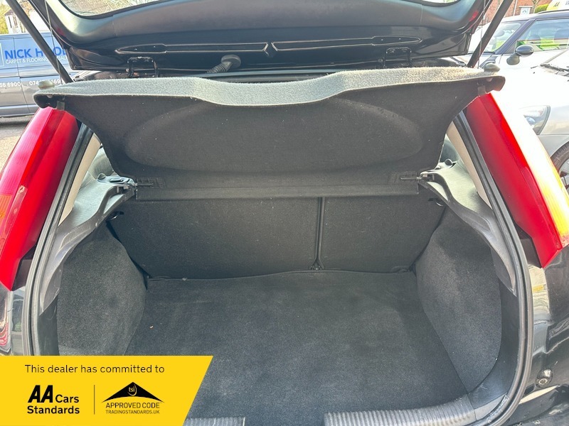 Ford Focus Estate LX Silver #13