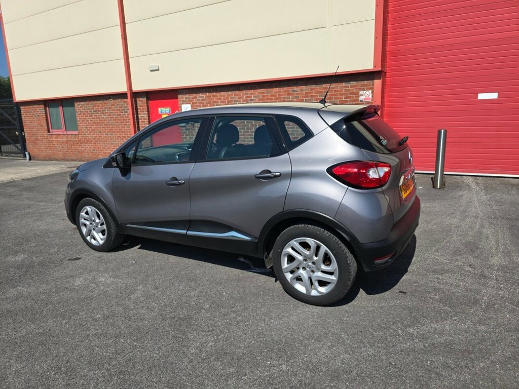 Renault Captur 0.9L Dynamique Nav SD66ZZA Grey #3