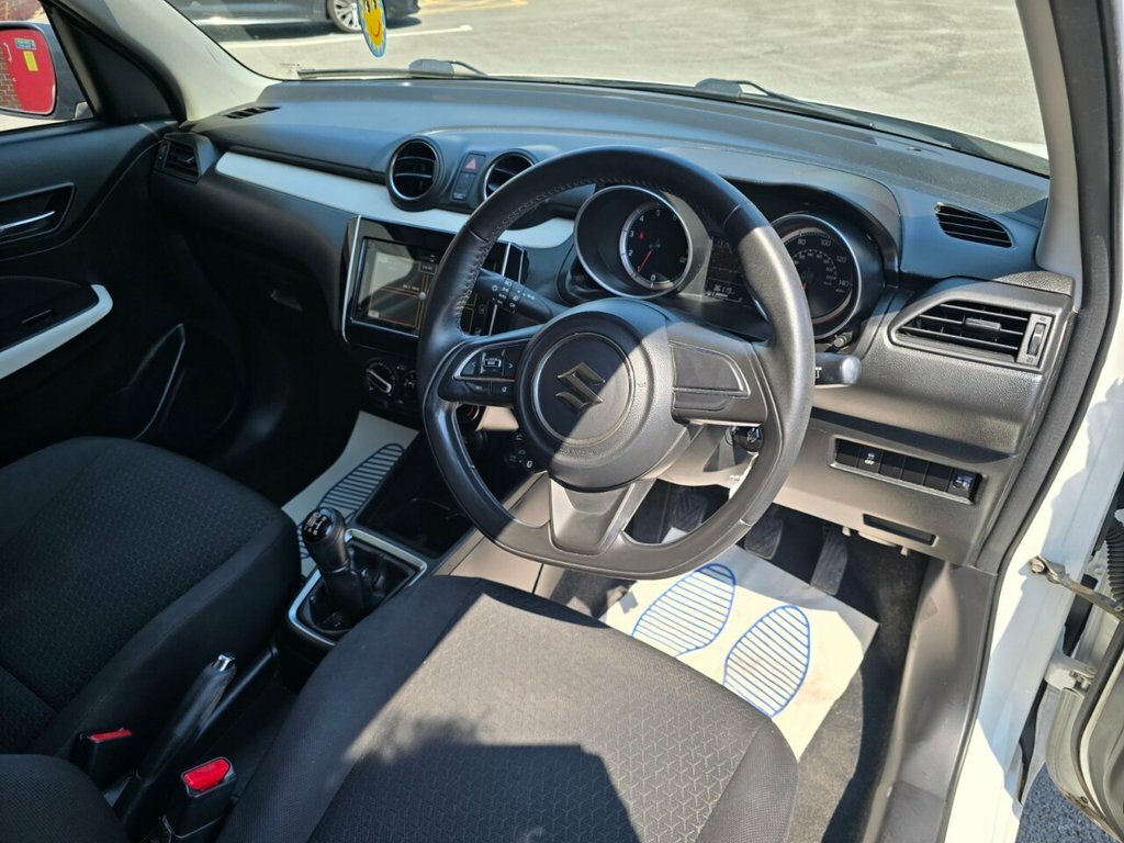 Suzuki Swift 1L Sz-t SG17GPL White #2