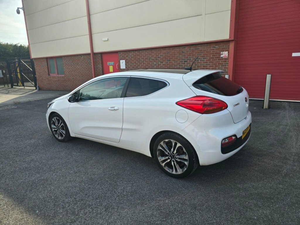 Kia Proceed 1.6L Se Tech White #5