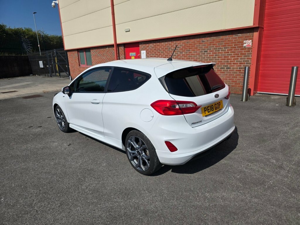 Ford Fiesta 1L St-line White #3