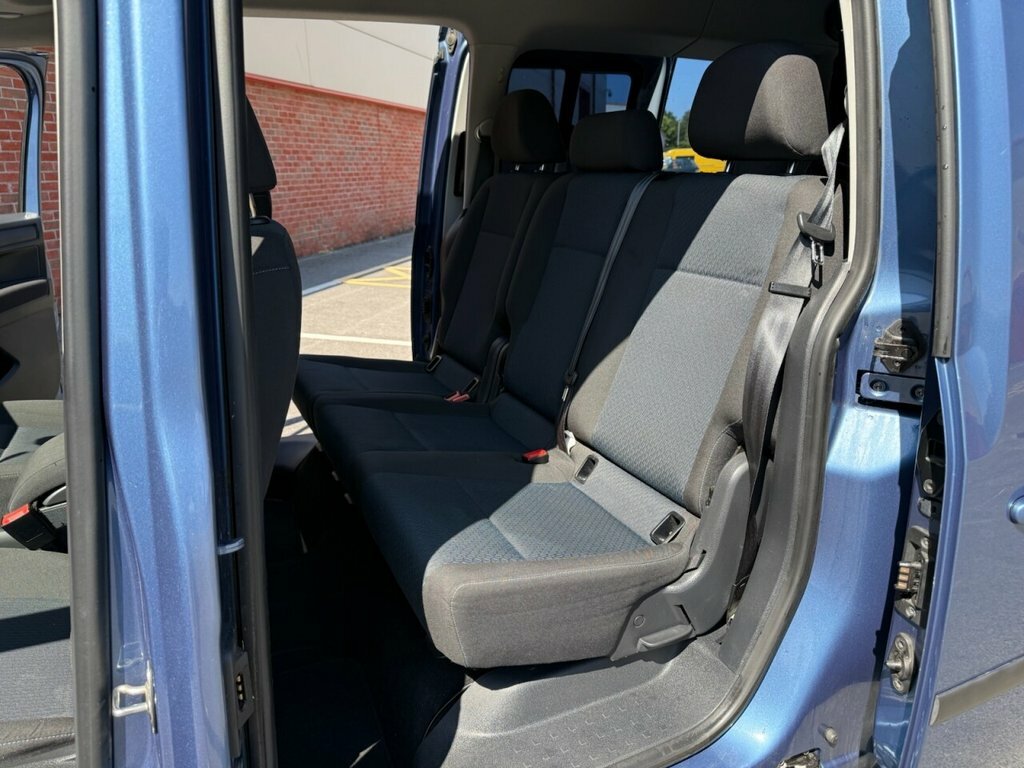 Volkswagen Caddy Maxi Life 2L Null Grey #15