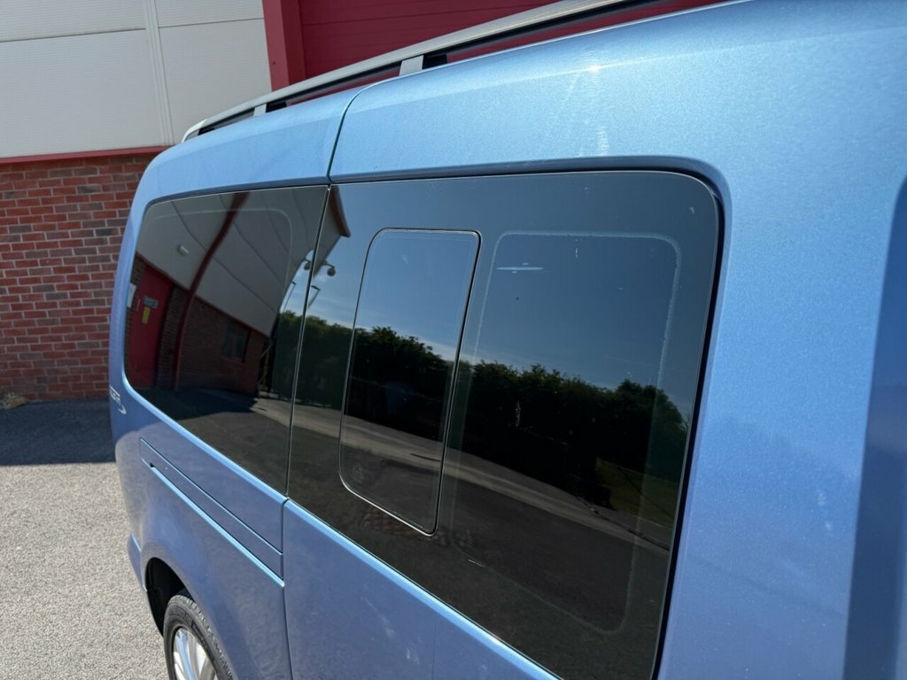Volkswagen Caddy Maxi Life 2L Null Blue #6