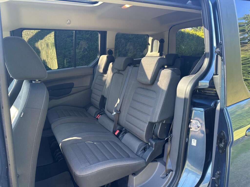 Ford Grand Tourneo Connect 1.5 Ecoblue Titanium Euro 6 Ss Blue #4