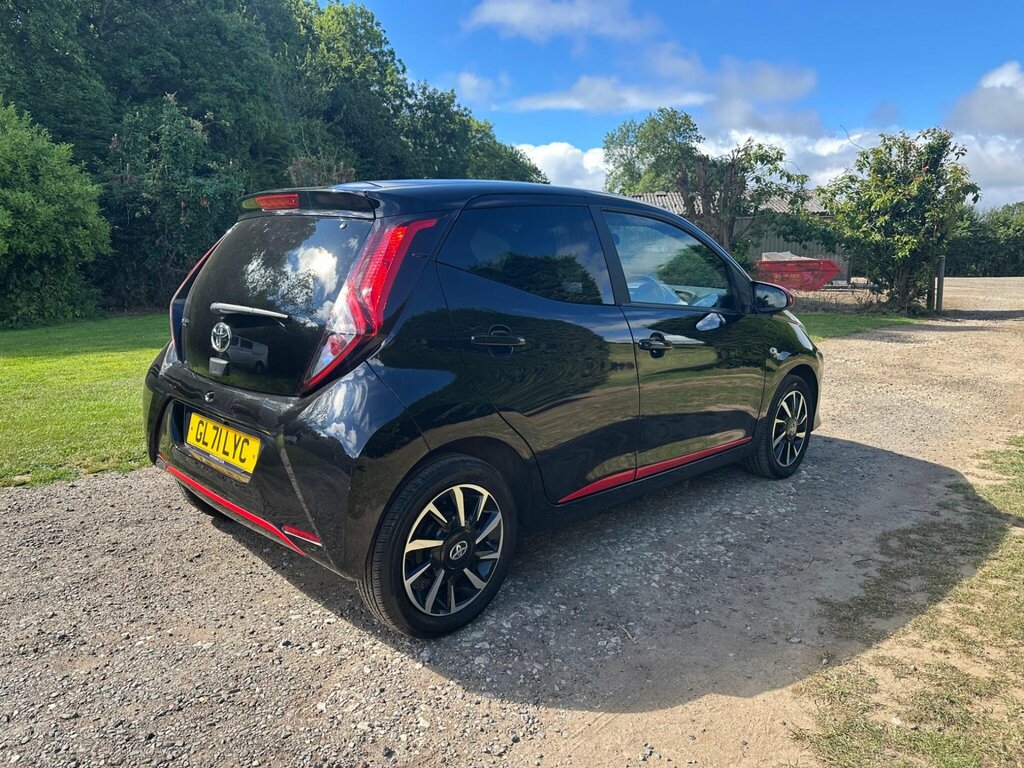 Toyota Aygo 1.0 Vvt-i X-trend Euro 6 Ss GL71LYC Black #2