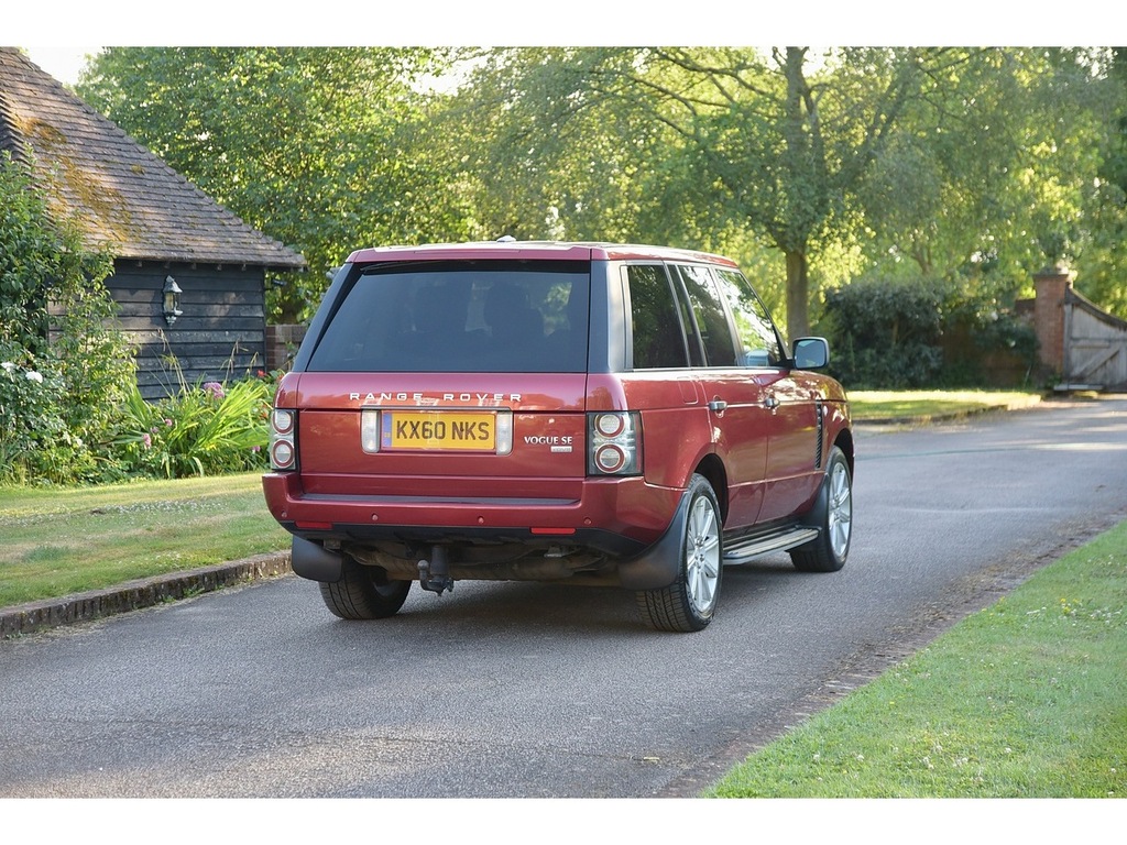 Land Rover Range Rover Td V8 Vogue Se Red #6