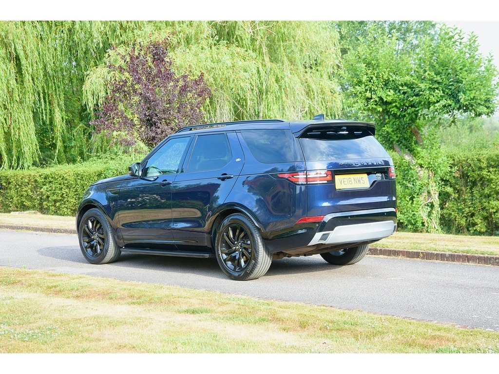 Land Rover Discovery Td4 Hse Black Black #42