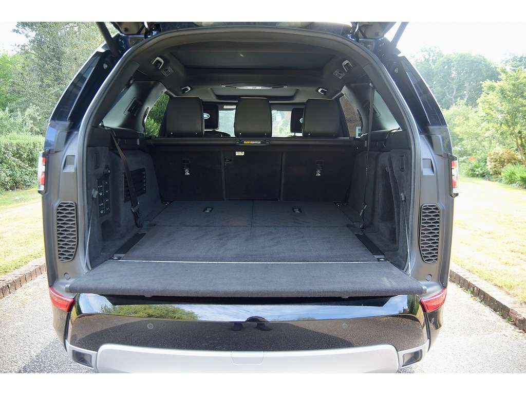Land Rover Discovery Td4 Hse Black Black #27