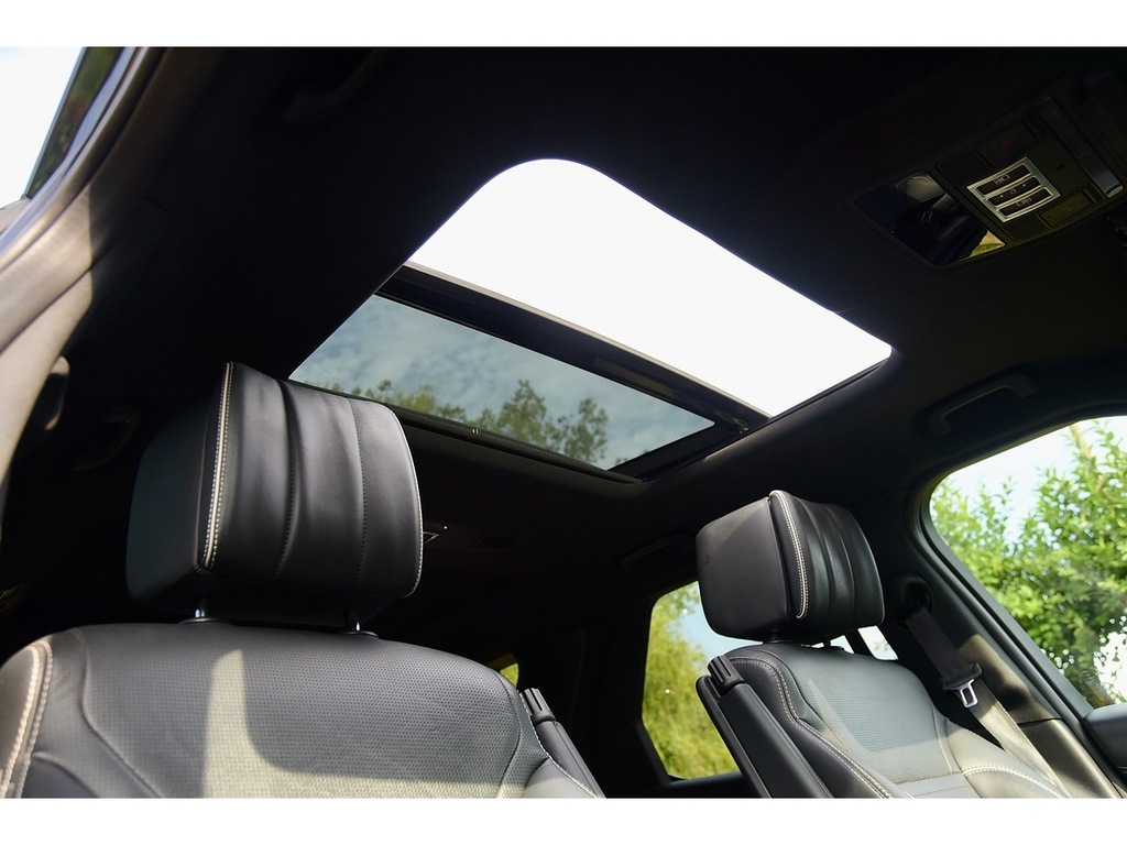 Land Rover Discovery Td4 Hse Black Black #17