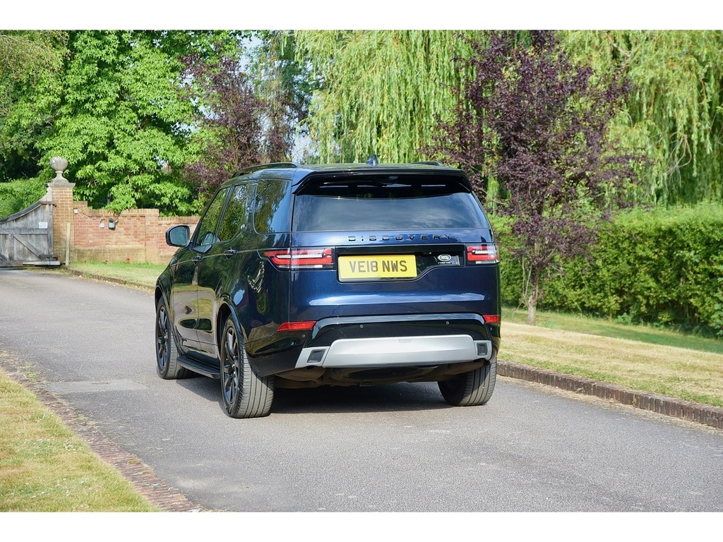 Land Rover Discovery Td4 Hse Black Black #9