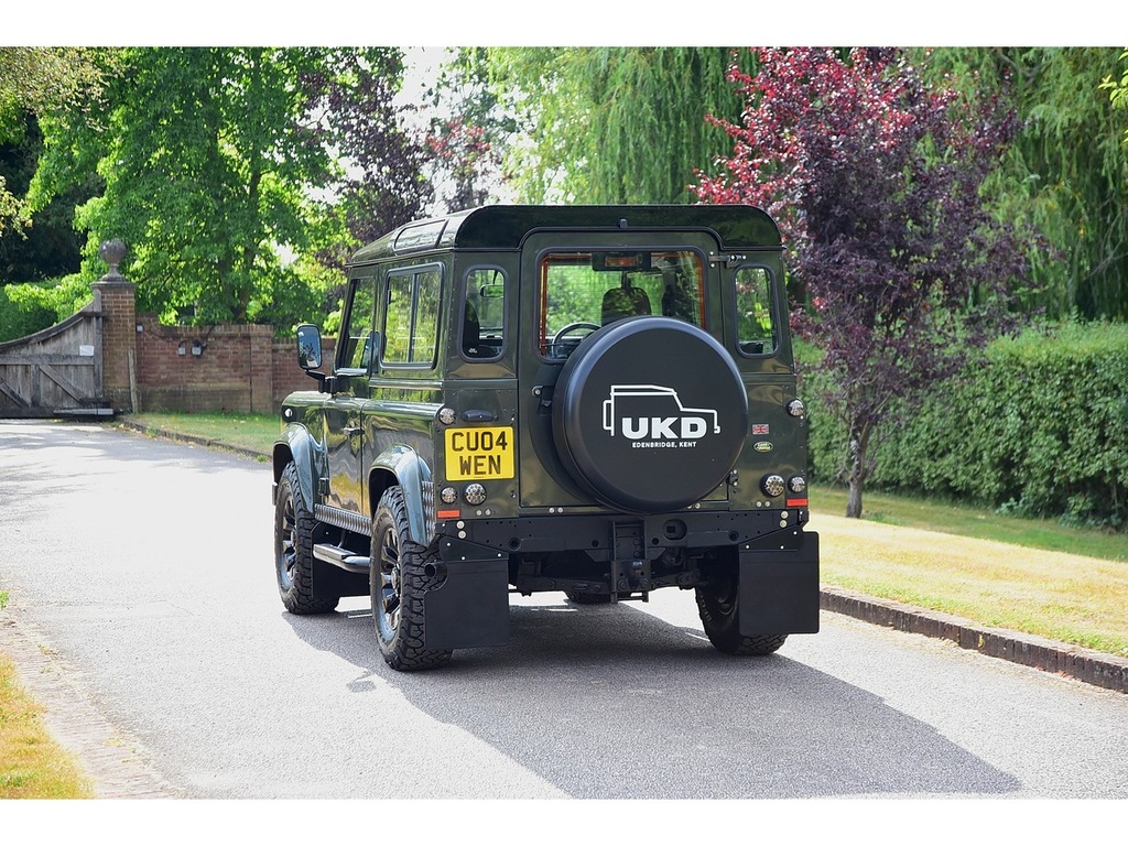 Land Rover Defender 90 90 Td5 County Green #43
