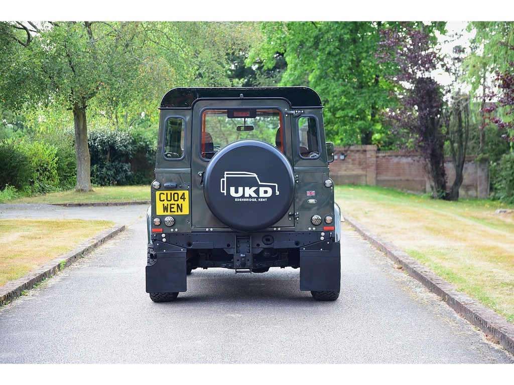 Land Rover Defender 90 90 Td5 County Green #15
