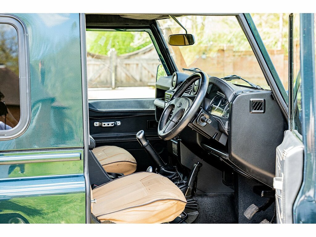 Land Rover Defender 90 Defender 90 Td Green #12