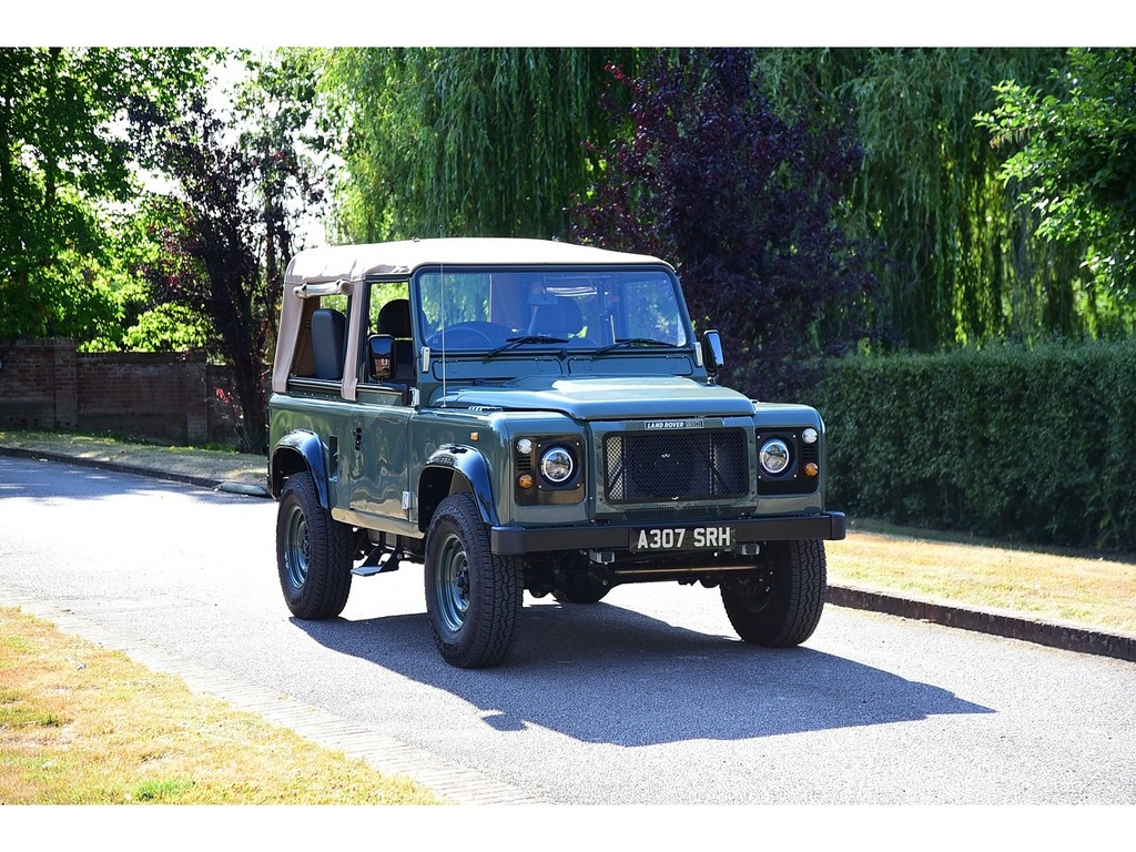Land Rover 90 Suv Green