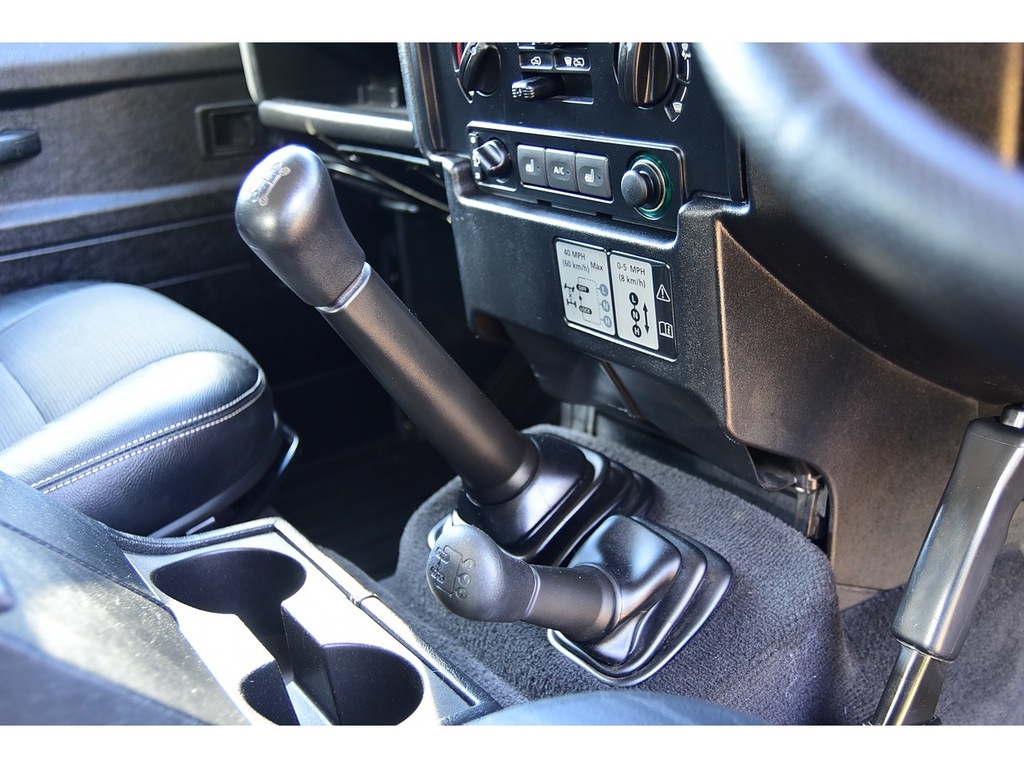 Land Rover Defender 90 Td Hard Top Black #14